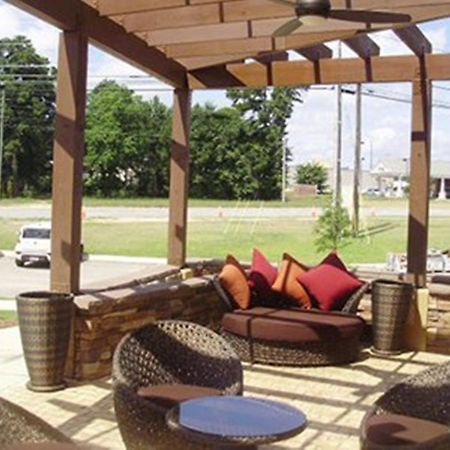 Comfort Inn & Suites Dothan East Екстериор снимка