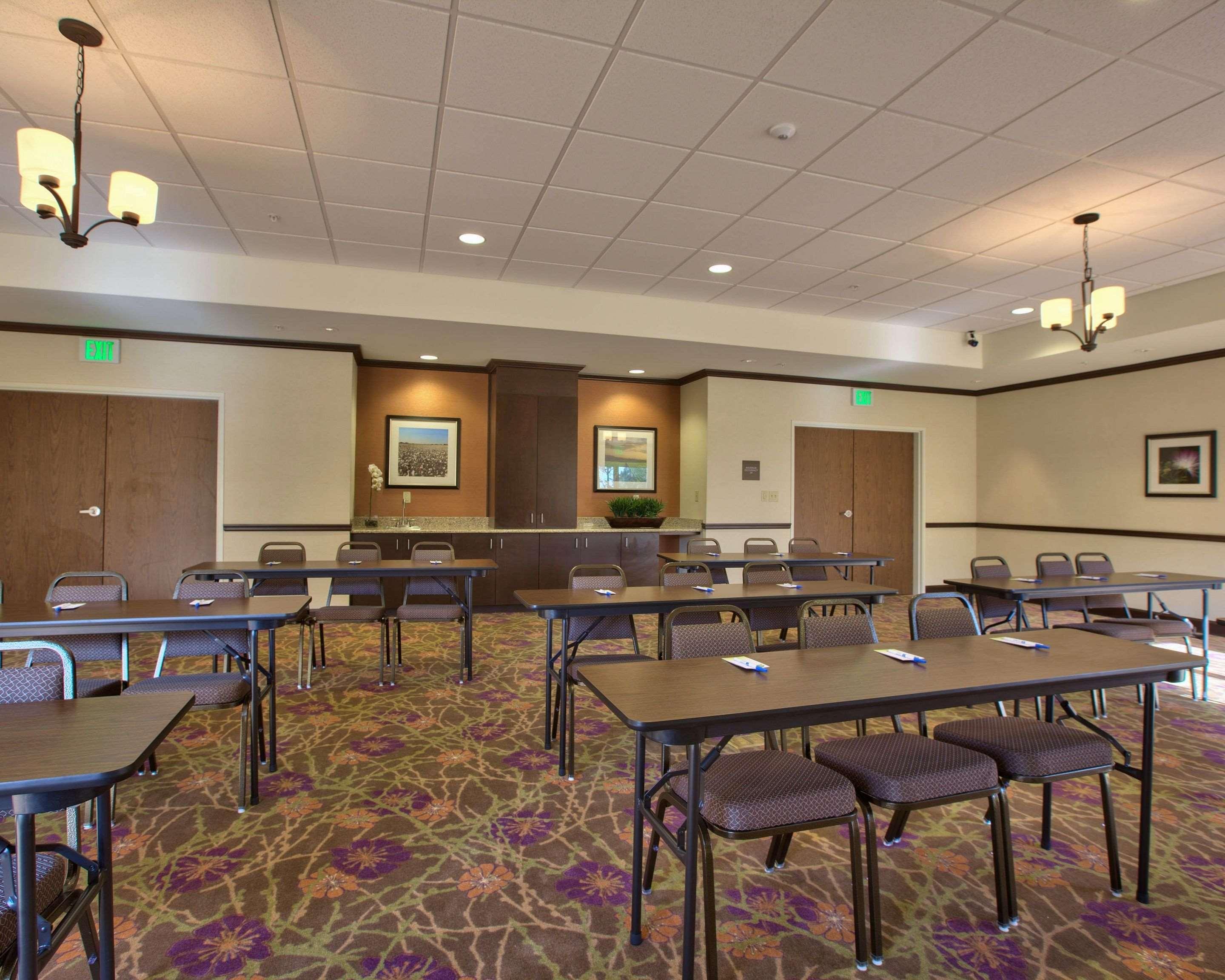 Comfort Inn & Suites Dothan East Екстериор снимка