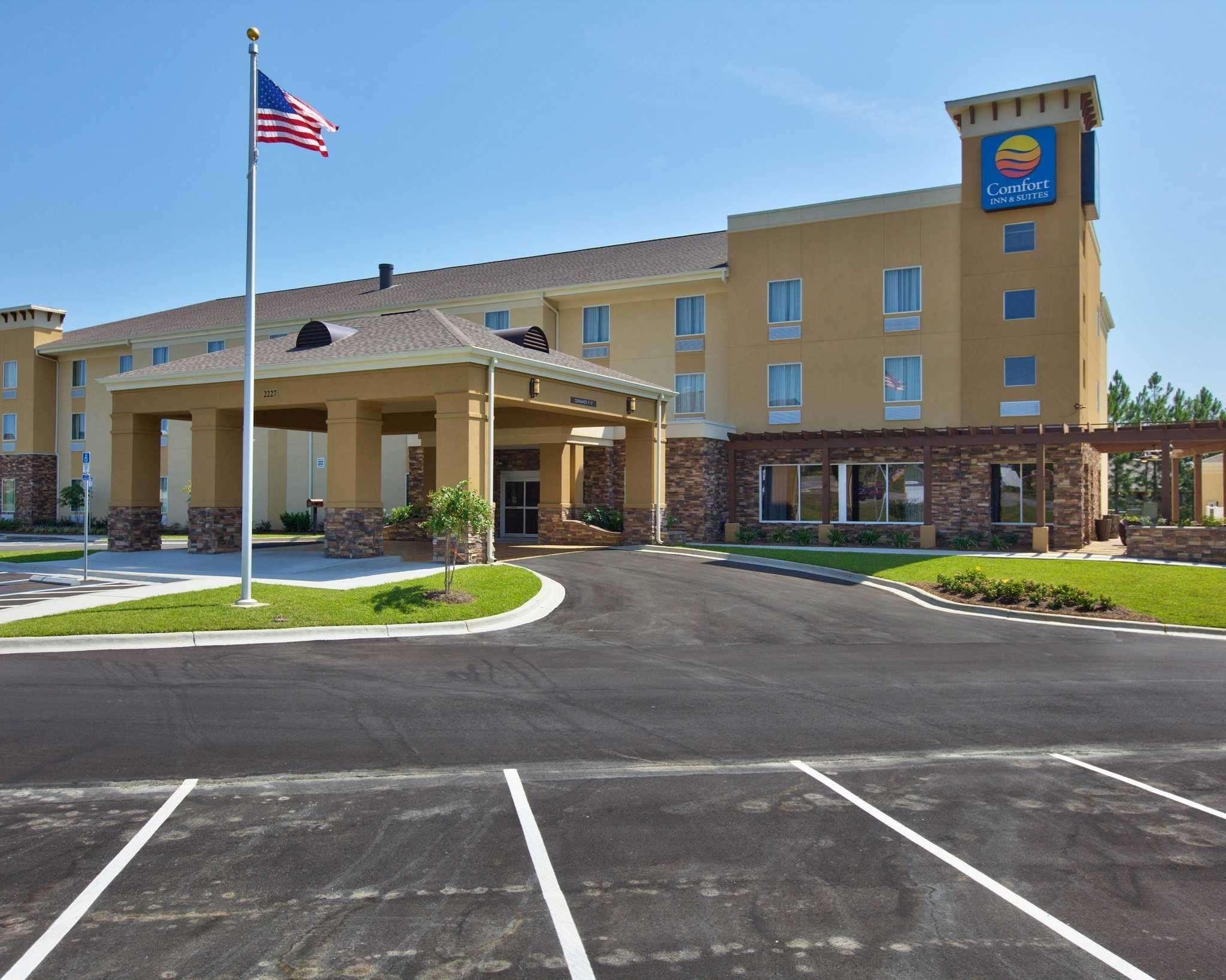Comfort Inn & Suites Dothan East Екстериор снимка