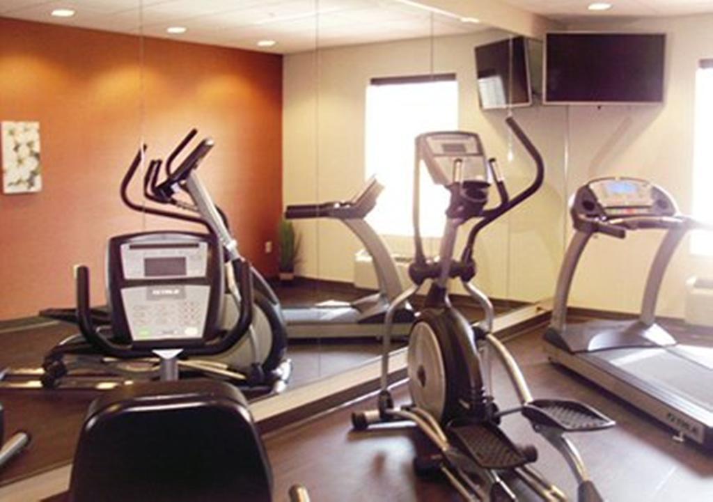 Comfort Inn & Suites Dothan East Екстериор снимка