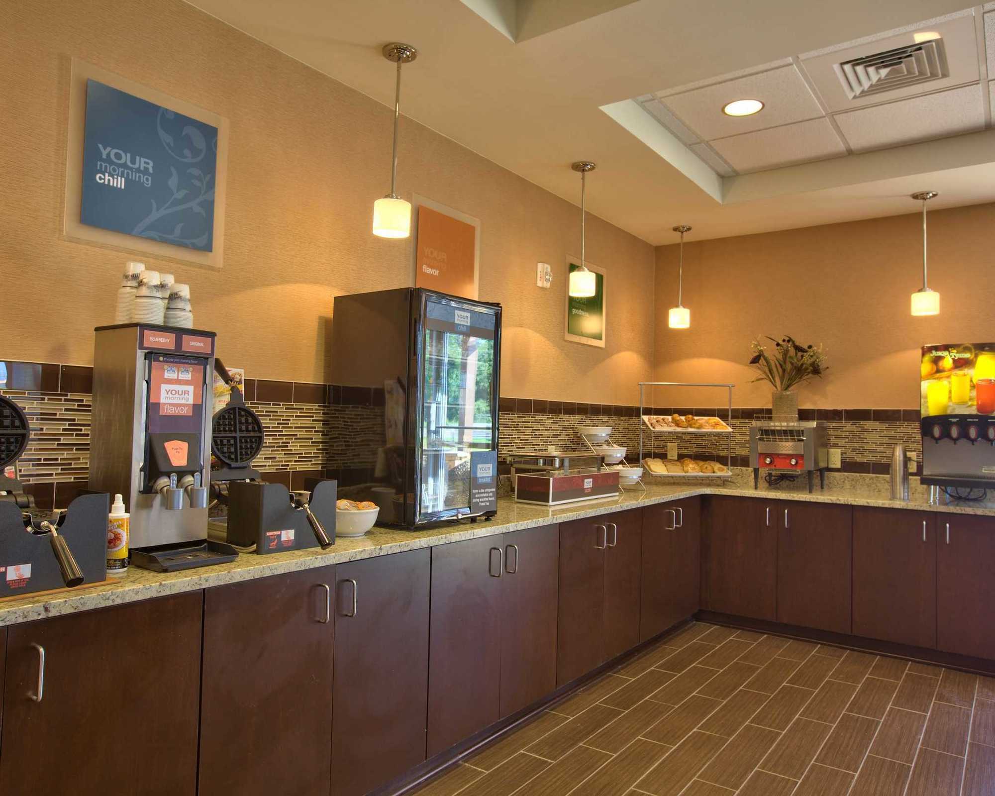 Comfort Inn & Suites Dothan East Съоръжения снимка