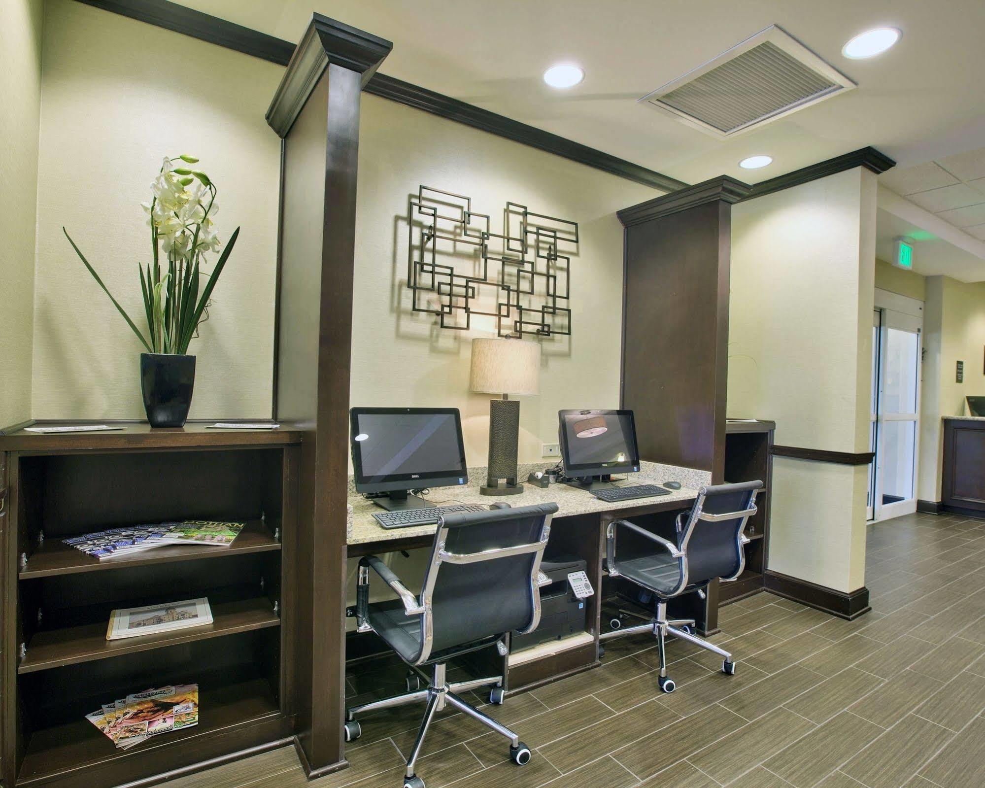 Comfort Inn & Suites Dothan East Екстериор снимка