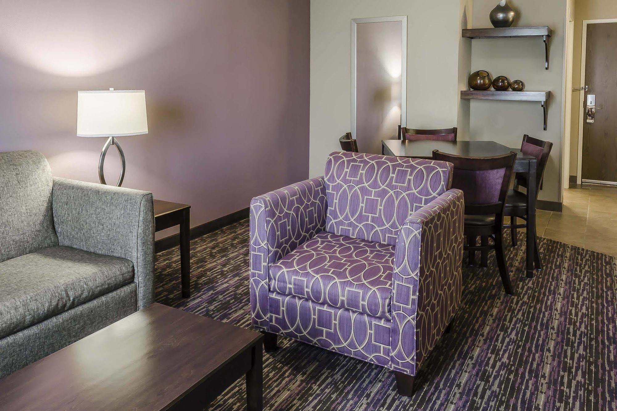 Comfort Inn & Suites Dothan East Екстериор снимка